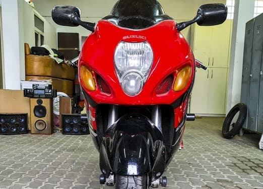 Suzuki GSX 1300R Hayabusa