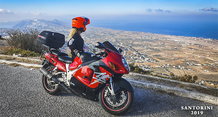 În Santorini cu Hayabusa