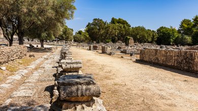 Vizită la Olympia antică: printre ruine
