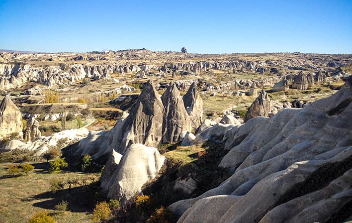 La pas prin Goreme Capadoccia