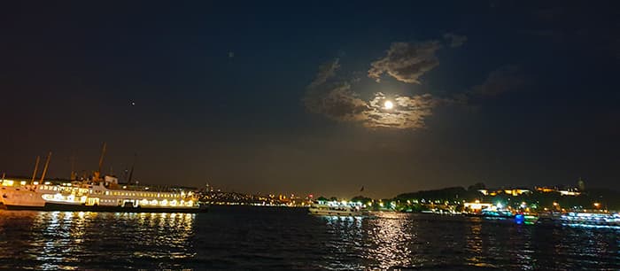 Podul Galata din Istanbul