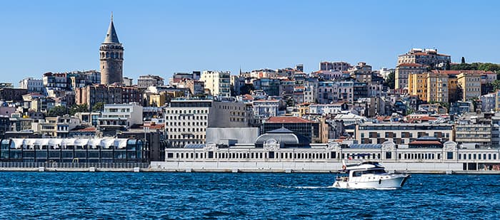 Istanbul: cu vaporul spre Europa