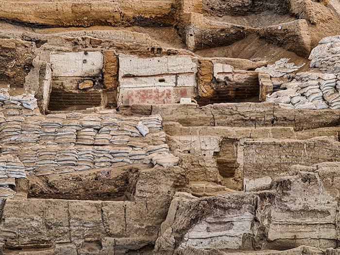 pictura replica la Çatalhöyük primul oraș cunoscut din lume