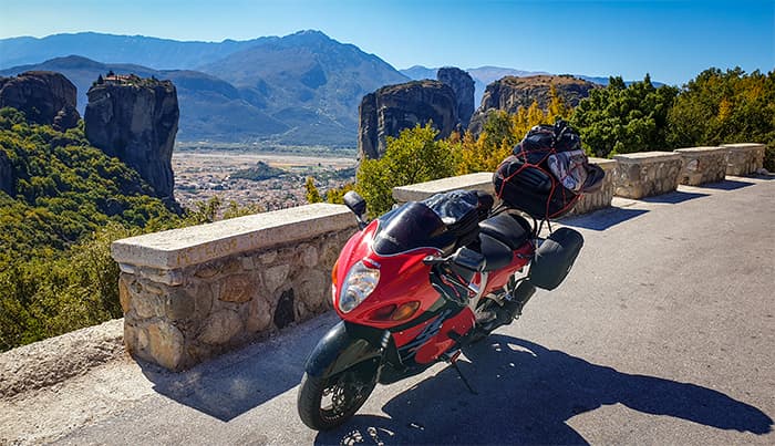 cu Hayabusa la Meteora